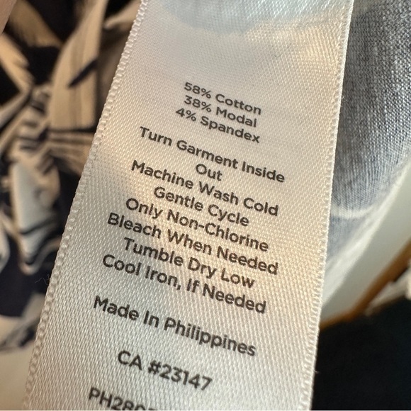 🌼2 for $30🌼 Talbots Tropical Print Knit Maxi Skirt Small - Picture 4 of 7